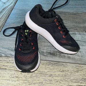 Boys under armour shoes